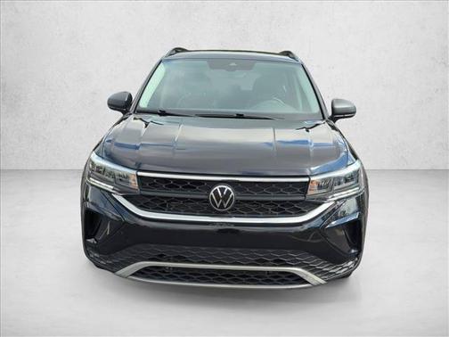 Deep Black Pearl 2024 Volkswagen Taos 1.5T S