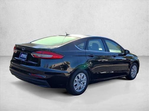 2019 Ford Fusion S