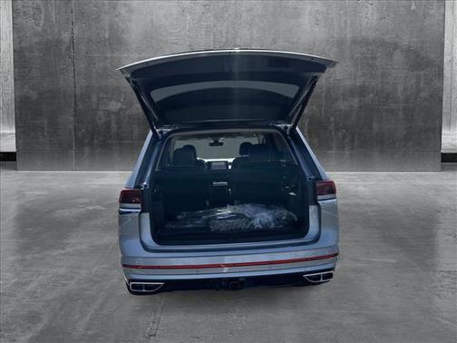 2025 Volkswagen Atlas 2.0T SEL Premium R-Line 4MOTION