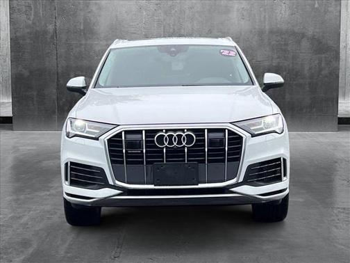 2022 Audi Q7 55 Premium Plus