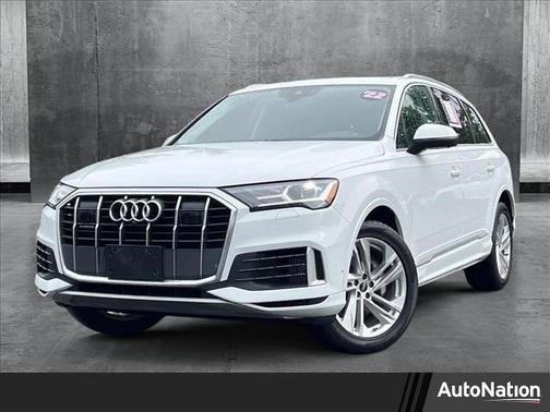 2022 Audi Q7 55 Premium Plus