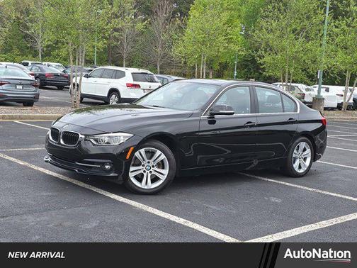 Black 2018 BMW 330 330i