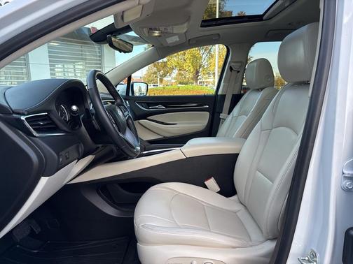 2024 Buick Enclave Essence AWD