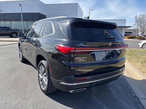 2025 Buick Enclave Preferred FWD