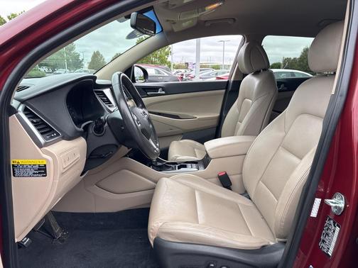 2017 Hyundai TUCSON SE Plus