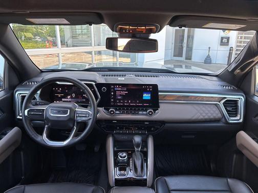 Sterling Metallic 2025 GMC Canyon Denali