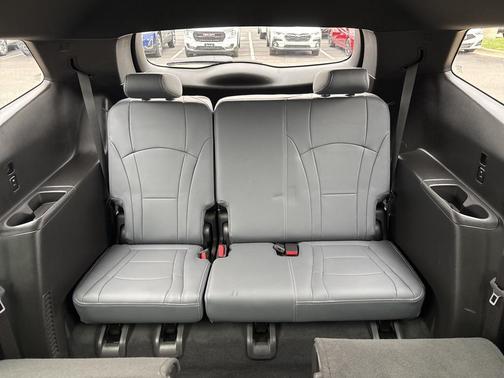 2023 Buick Enclave Essence FWD