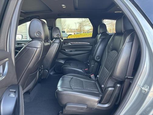 2024 Buick Enclave Avenir FWD