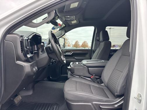 2024 Chevrolet Silverado 2500 LT