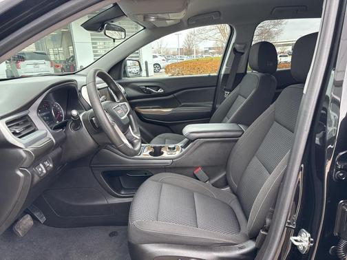 2023 GMC Acadia FWD SLE