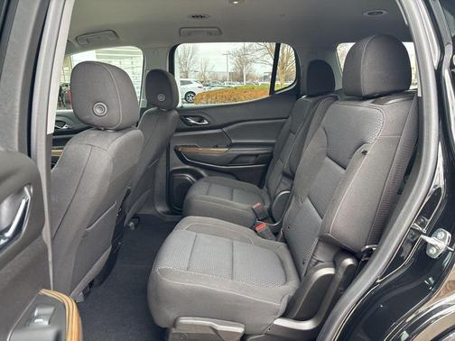 2023 GMC Acadia FWD SLE