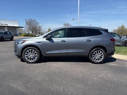 2021 Buick Enclave FWD Essence