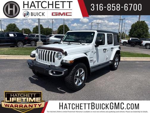 Bright White Clearcoat 2018 Jeep Wrangler Unlimited Sahara