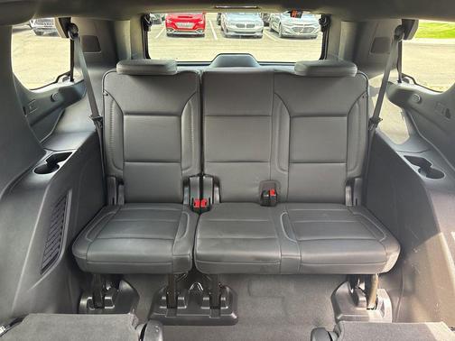 Onyx Black 2025 GMC Yukon Denali