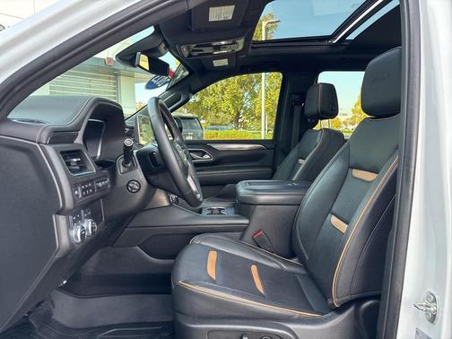 2023 GMC Yukon 4WD AT4