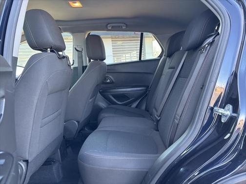 2022 Chevrolet Trax LS