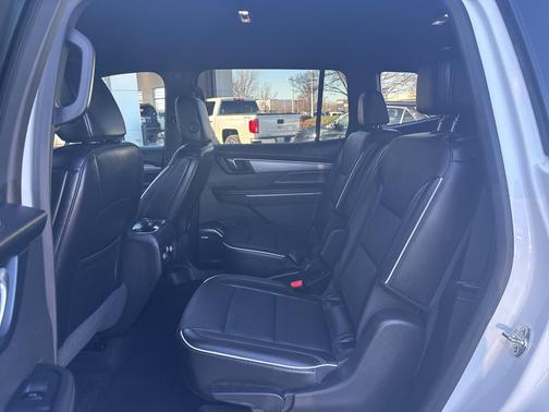 2025 Buick Enclave Preferred FWD