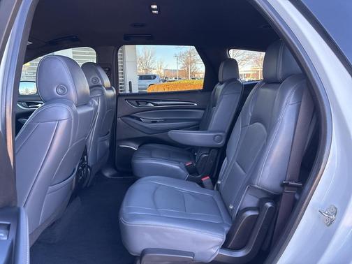 2022 Buick Enclave FWD Premium