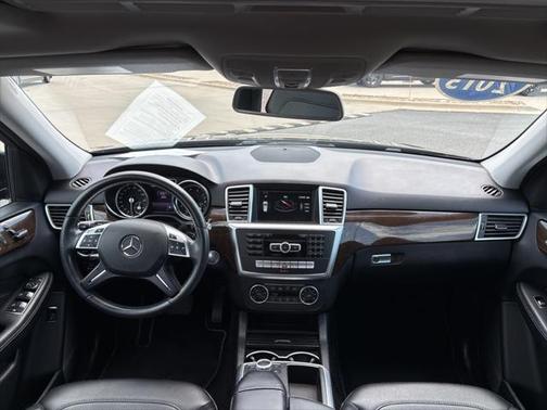 2015 Mercedes-Benz M-Class 4MATIC