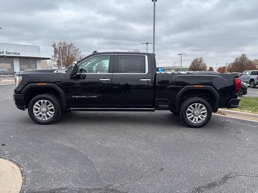 2022 GMC Sierra 2500 Denali