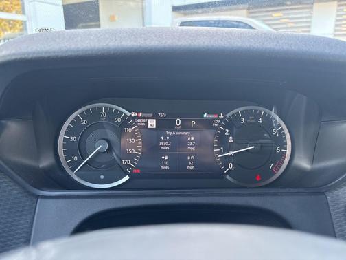 2023 Land Rover Range Rover Velar P400 HST