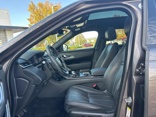 2023 Land Rover Range Rover Velar P400 HST