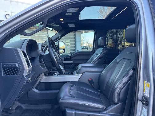 2022 Ford F-250 Platinum