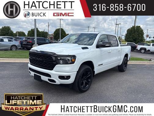 Bright White Clearcoat 2022 RAM 1500 Big Horn/Lone Star