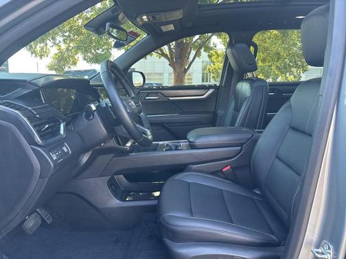 2024 GMC Acadia FWD Elevation