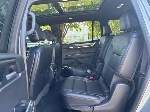 2024 GMC Acadia FWD Elevation
