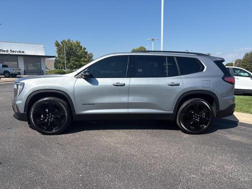 2024 GMC Acadia FWD Elevation