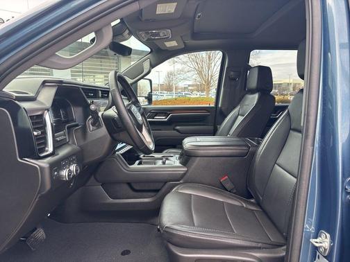 2025 GMC Sierra 2500 Denali