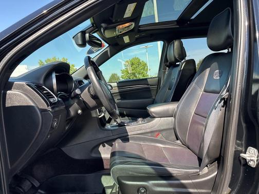 2019 Jeep Grand Cherokee Overland