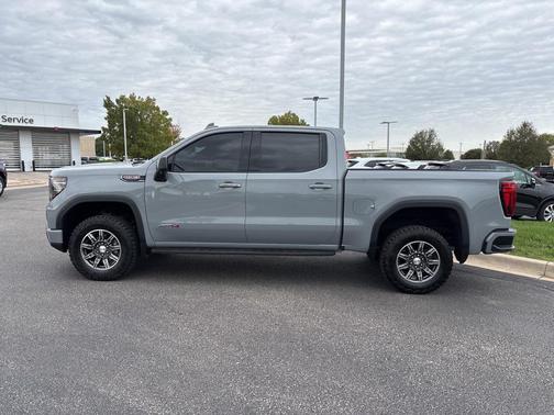 2024 GMC Sierra 1500 AT4