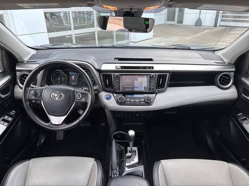 2017 Toyota RAV4 Hybrid Limited