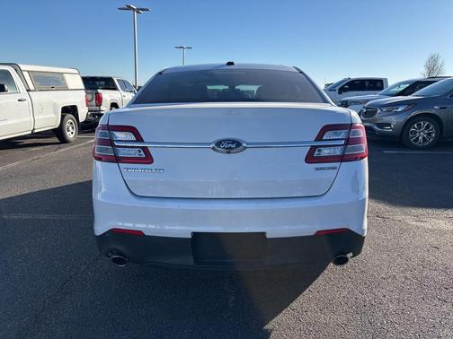 2019 Ford Taurus SE