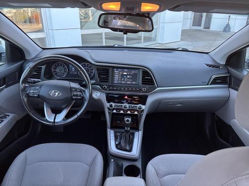 2019 Hyundai ELANTRA Value Edition