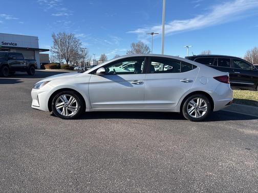 2019 Hyundai ELANTRA Value Edition