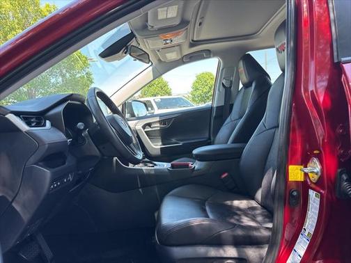 2020 Toyota RAV4 Adventure