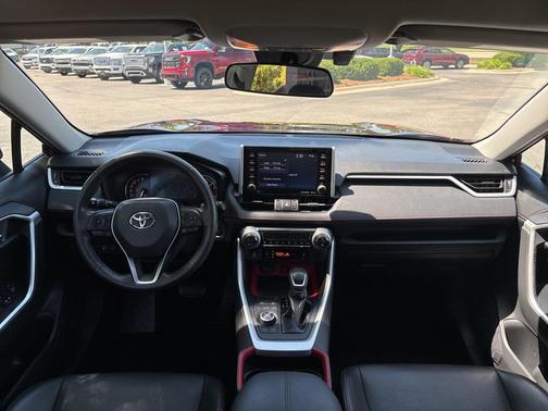 2020 Toyota RAV4 Adventure