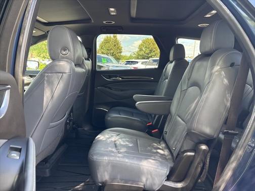 2023 Buick Enclave Essence AWD