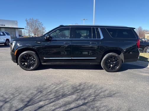 2025 GMC Yukon XL 4WD Elevation