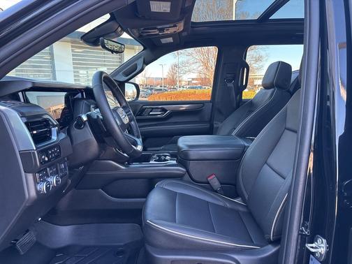 2025 GMC Yukon XL 4WD Elevation