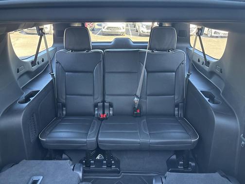 2025 GMC Yukon XL 4WD Elevation