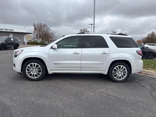 2016 GMC Acadia Denali