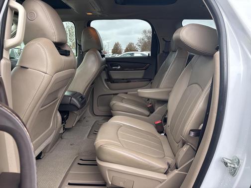 2016 GMC Acadia Denali