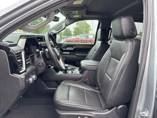 Sterling Metallic 2025 GMC Sierra 1500 Denali