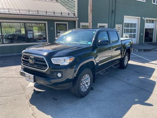 Midnight Black Metallic 2019 Toyota Tacoma SR