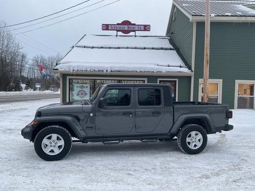 2021 Jeep Gladiator SPORT