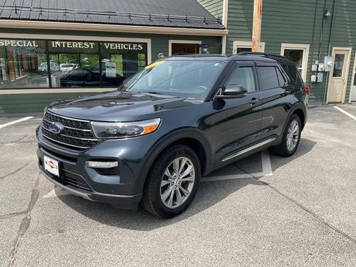 STONE BLUE METALLIC 2022 Ford Explorer XLT